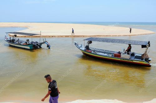 MUARA SUNGAI MERCHANG CETEK