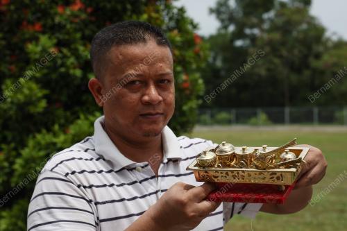 TEPAK SIRIH TEMBAGA