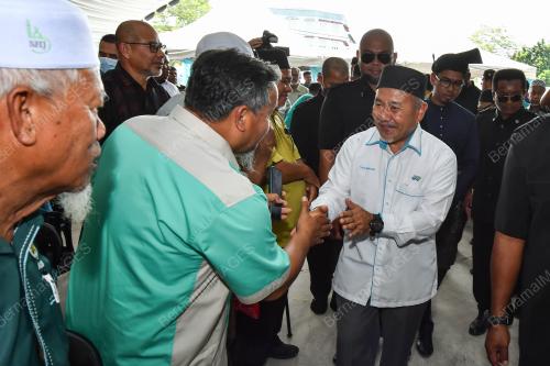 DATUK SERI TUAN IBRAHIM TUAN MAN