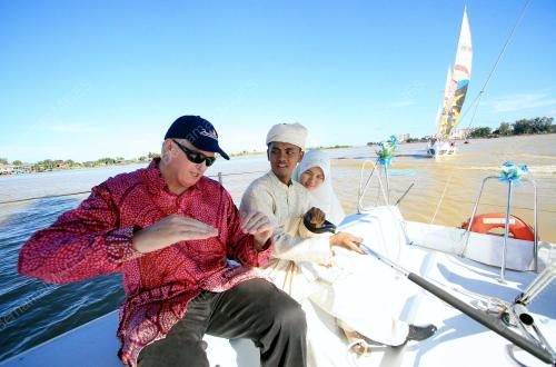 TR04_22112012_KAHWIN_LAYAR