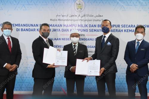 DR ALIAS RAZAK