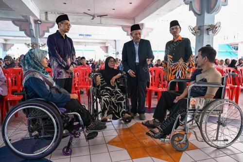 AGIHAN ZAKAT DAN KADAR FITRAH