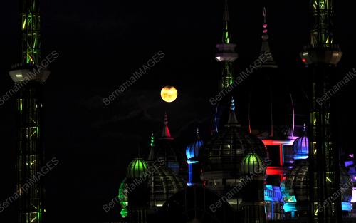 TR04_23032016_GERHANA_BULAN
