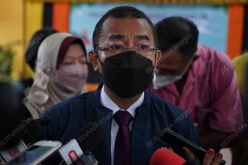 DATUK DR NOOR AZMI GHAZAL