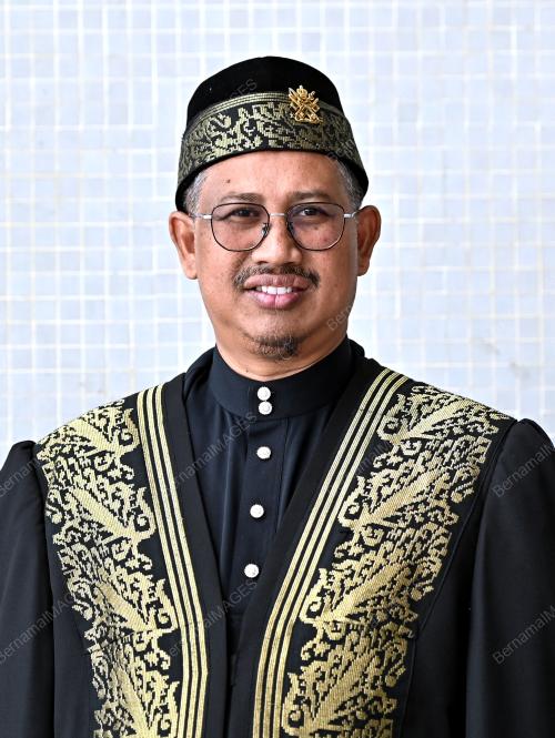 ANGKAT SUMPAH ADUN NEGERI TERENGGANU
