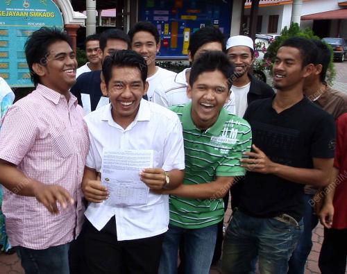 KEPUTUSAN STPM