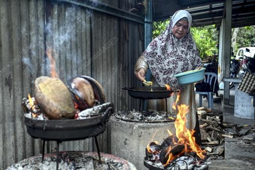 KUIH NEKBAT TRADISONAL