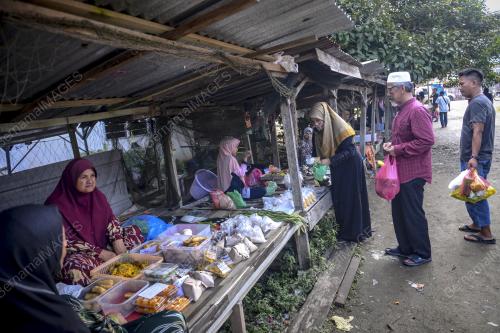 KEUNIKAN PASAR PAGI HAJI HARUN