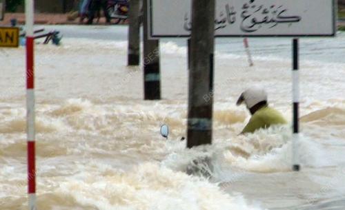 TR04_25122012_TRAGIS