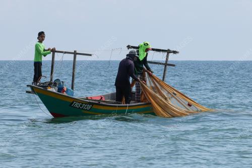 NELAYAN PANTAI