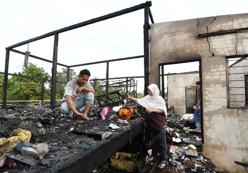 TR04_26052019_KEBAKARAN_RUMAH