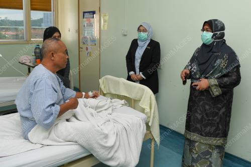 DR NOR AZIMI YUNUS