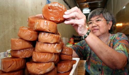 TR04_27012011_KUIH_BAKUL
