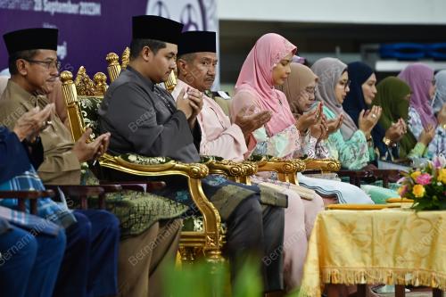 SULTAN MIZAN ZAINAL ABIDIN