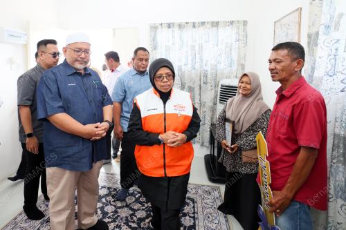 DATUK AIMAN ATHIRAH SABU