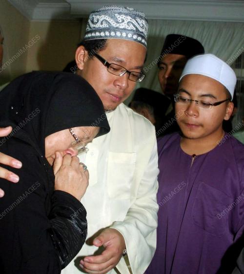 TOH PUAN NOORAINI LOB YUSOF