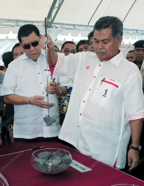 DATUK SERI AHMAD SAID