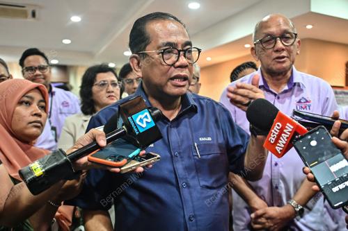 DATUK SERI MOHAMED KHALED NORDIN