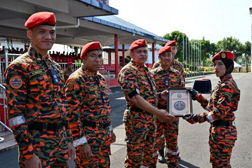 TAMAT LATIHAN STORM