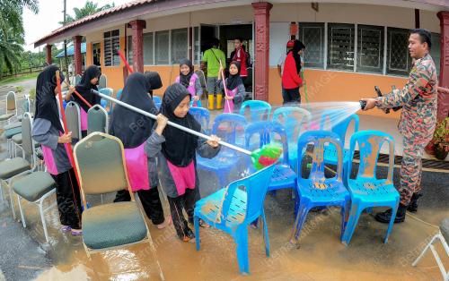 TR05_02012017_BANJIR