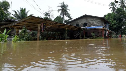 TR05_02012018_BANJIR
