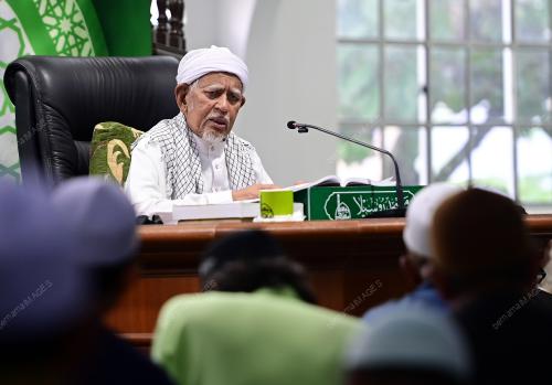 TAN SRI ABDUL HADI AWANG