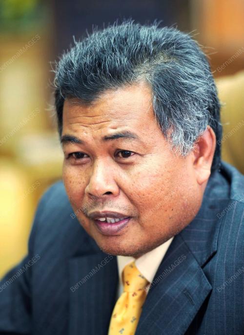 TR05_02022012_MENTERI_BESAR