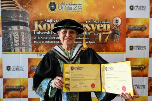 DATUK MARINA CHIN