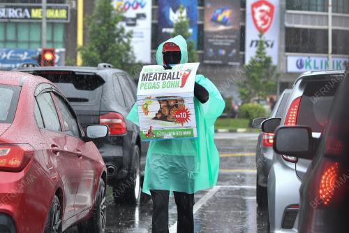 MONSUN TIMUR LAUT