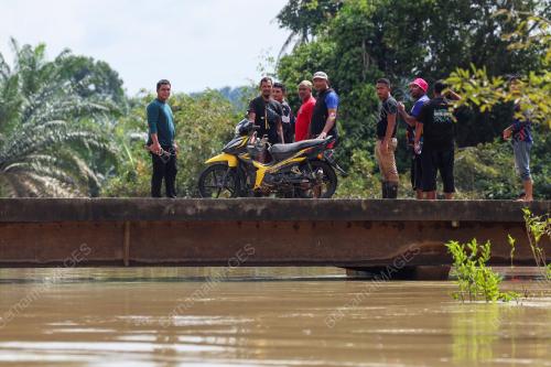 OPERASI MENCARI ORANG LEMAS