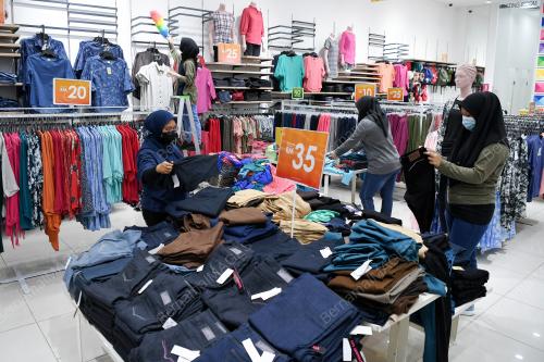 SEKTOR EKONOMI DAN AKTIVITI PERNIAGAAN