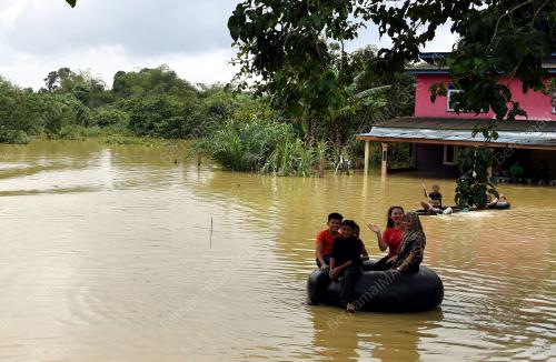 TR05_04012018_BANJIR