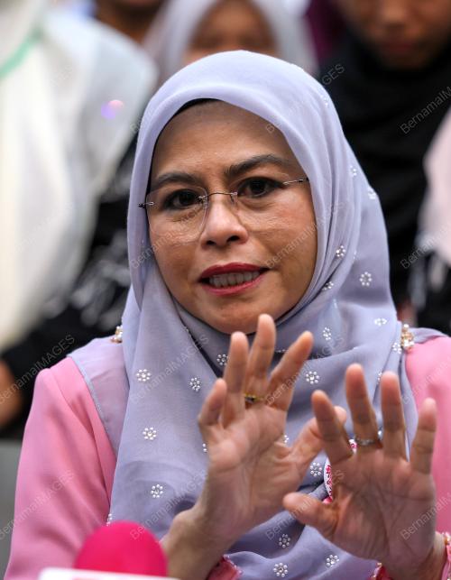 DATUK SERI SER NORAINI AHMAD