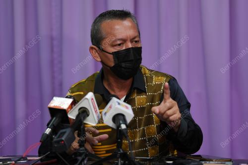 DATUK RAZALI IDRIS