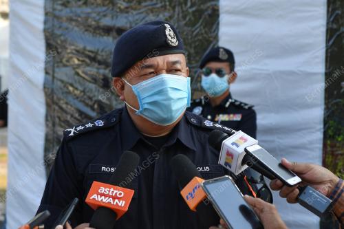 DATUK ROSLEE CHIK
