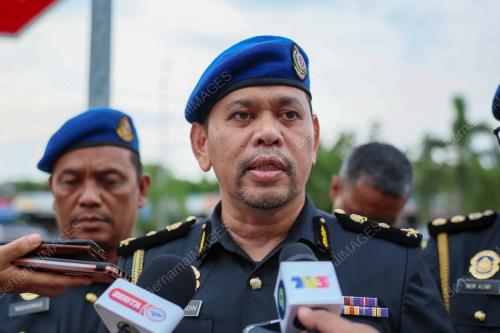 SAHARUDDIN MOHD KIA
