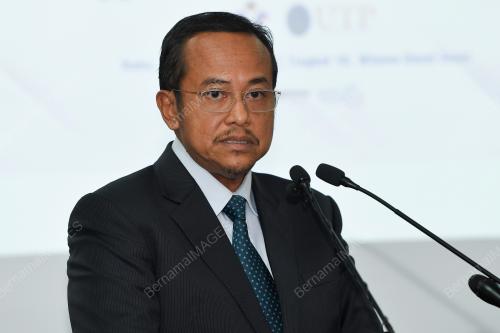 DATUK SERI DR AHMAD SAMSURI MOKHTAR