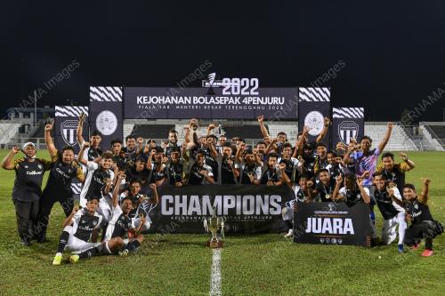 PIALA MENTERI BESAR TERENGGANU