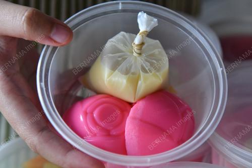 KUIH MUIH TRADISIONAL TERENGGANU