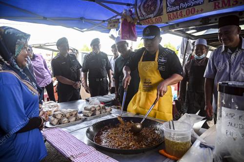 DATUK MAZLI MAZLAN