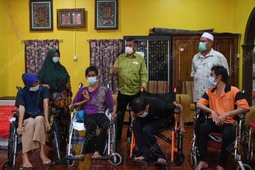 HANAFIAH MAT