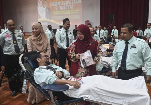 DATUK DR KASEMANI EMBONG