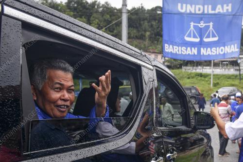 DATUK SERI AHMAD SAID