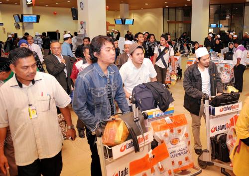 TR05_14022011_PELAJAR_BALIK