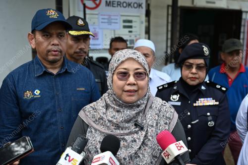 FUZIAH SALLEH