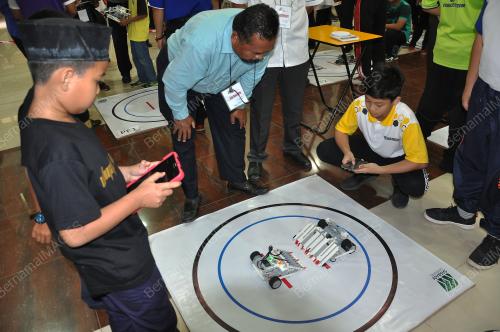 TR05_17032019_ROBOTIC_SUMO_BATTLE_2019