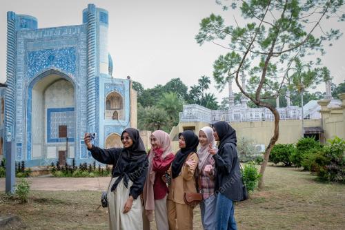 TAMAN TAMADUN ISLAM