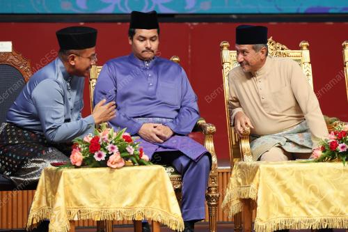 SULTAN MIZAN ZAINAL ABIDIN