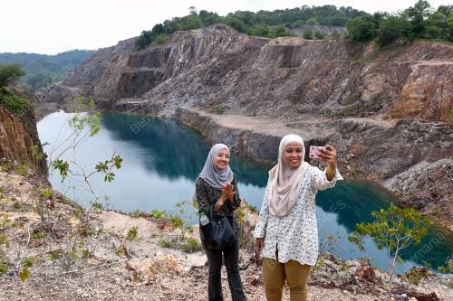 TASIK 'PEPSI BLUE'