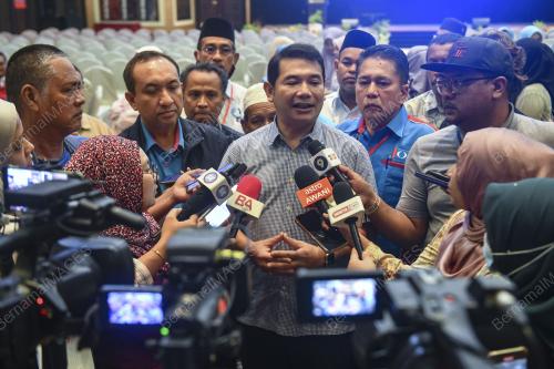 RAFIZI RAMLI